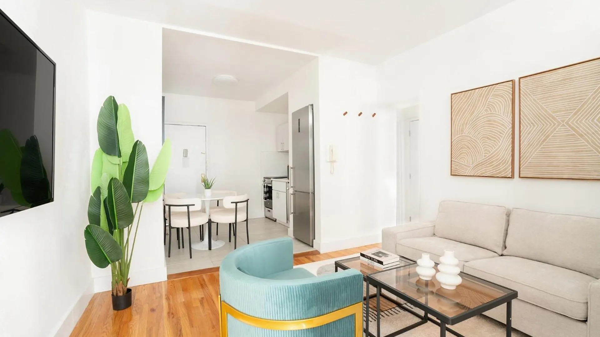 444-2E Modern 2Br Hell'S Kitchen Apartment New York